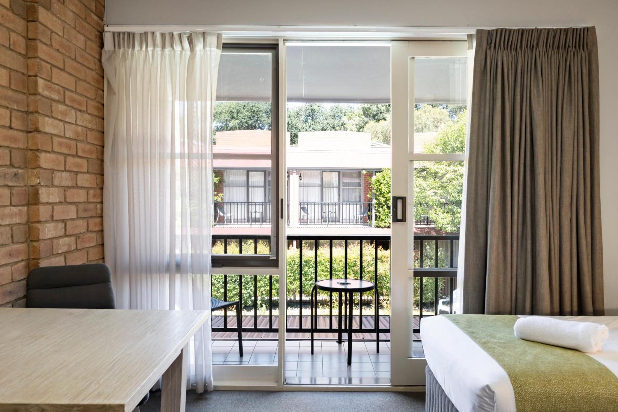 National Hotel Complex בנדיגו מראה חיצוני תמונה